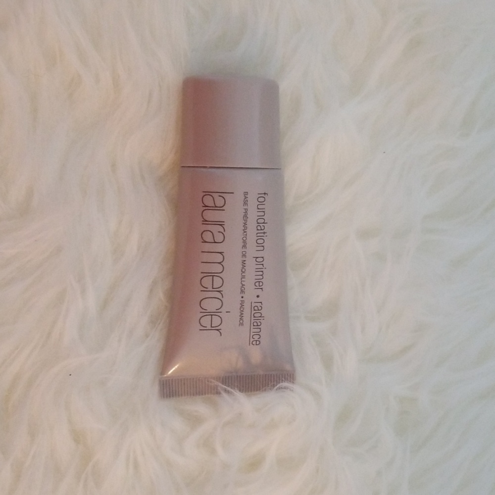 Laura Mercier